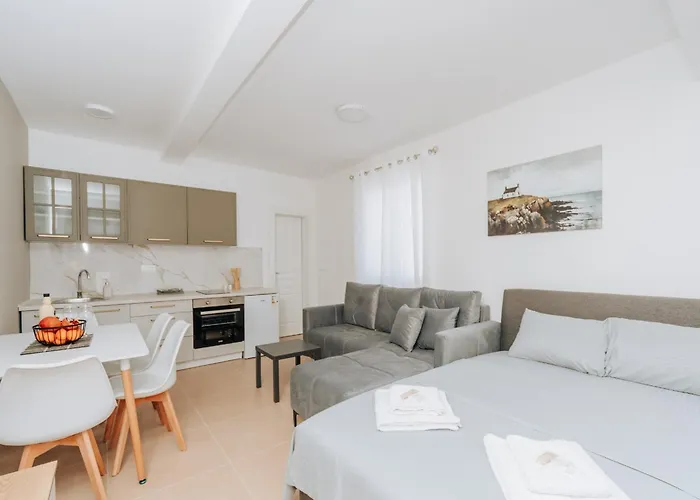 Apartments Milivojevic